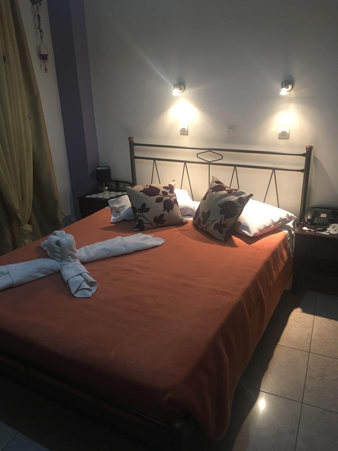 Hotel George Kalamata Extérieur photo